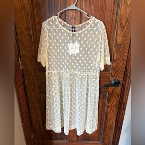 Agnes & Dora short mesh cream dot dress cover up size large 12/14 NWT